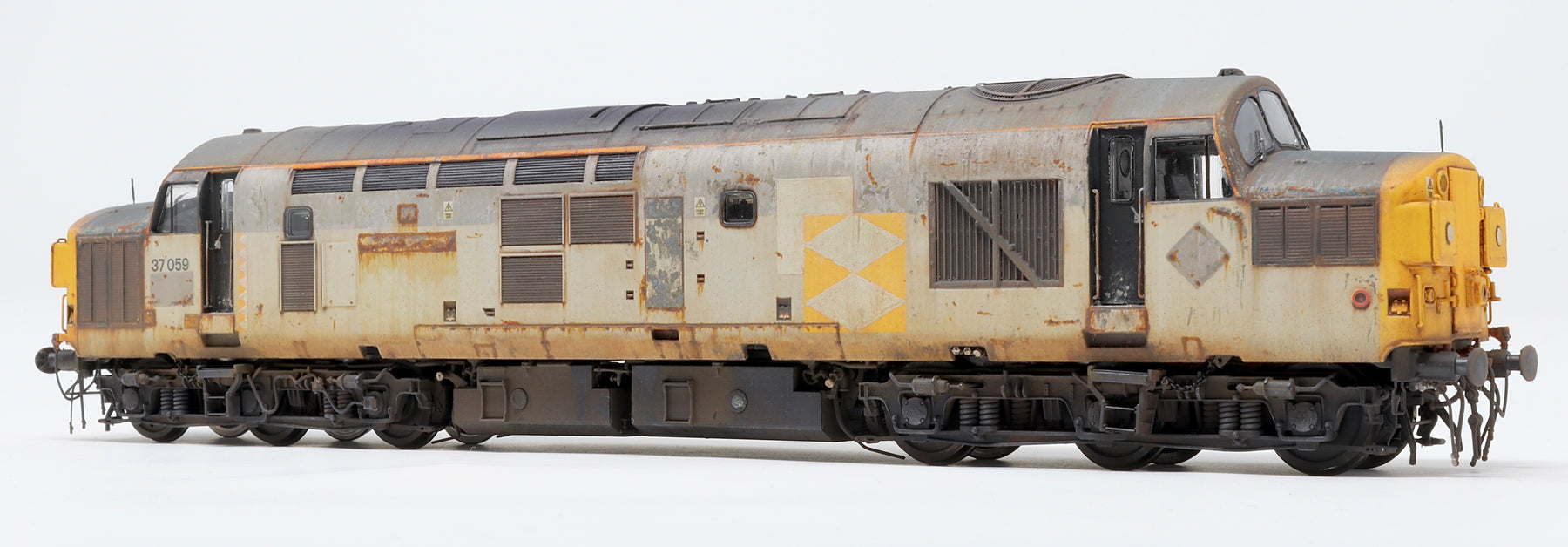 Let's Get Involved -  Class 37 Weathering Guide by James Makin