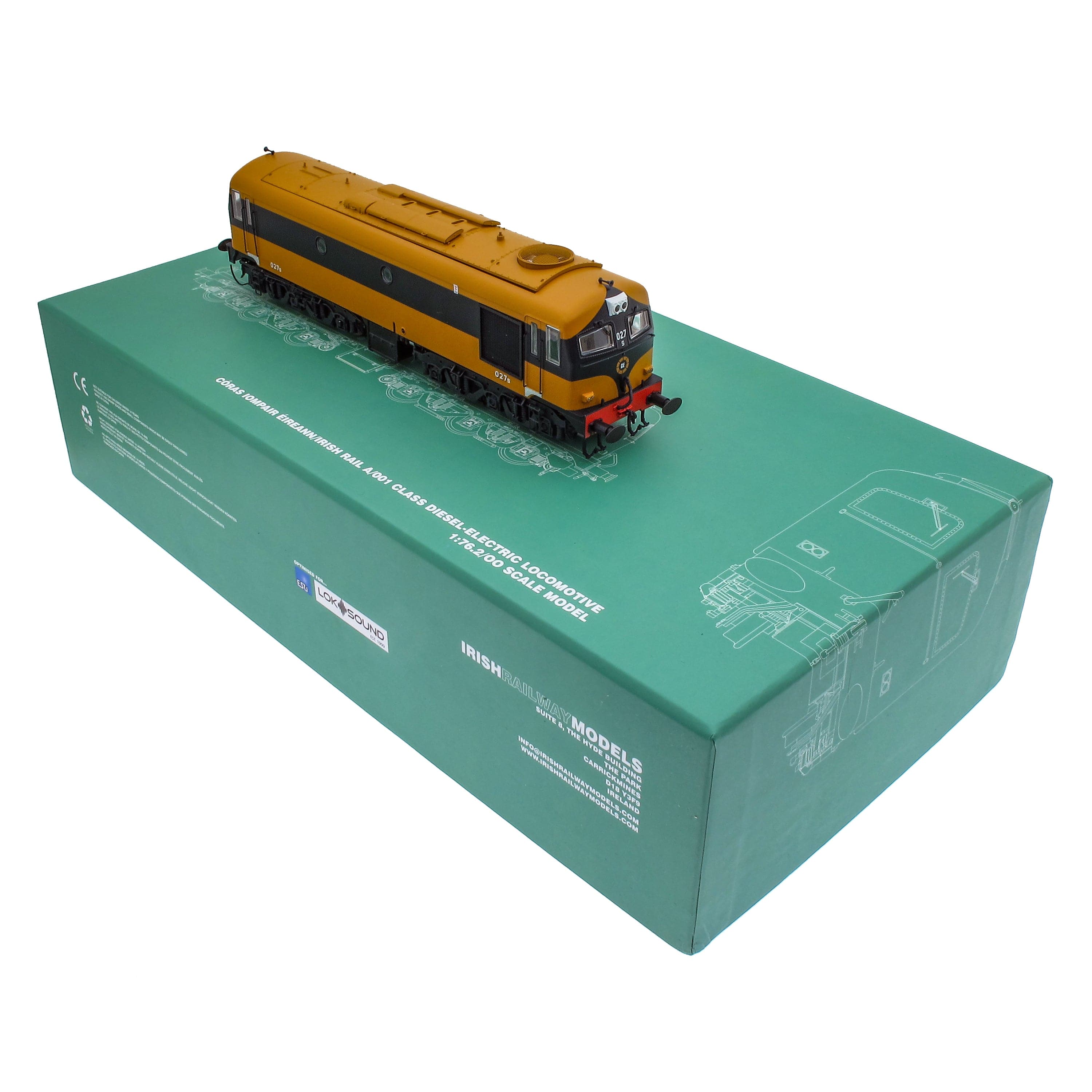 027 - A Class Locomotive - Supertrain