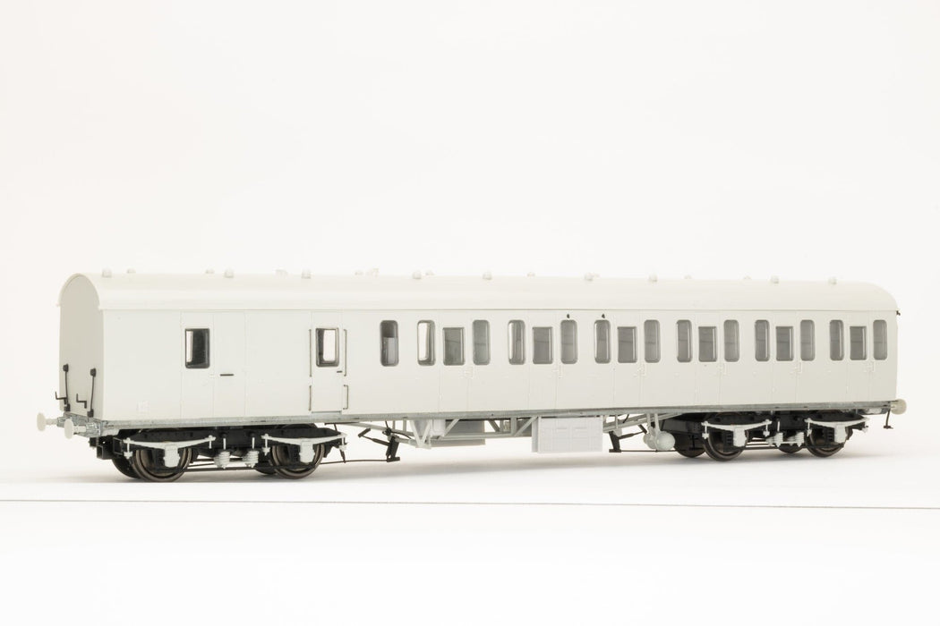 BR Mk1 57' Non-Gangway Coach - BS - Lined Maroon  (Low position) M43235