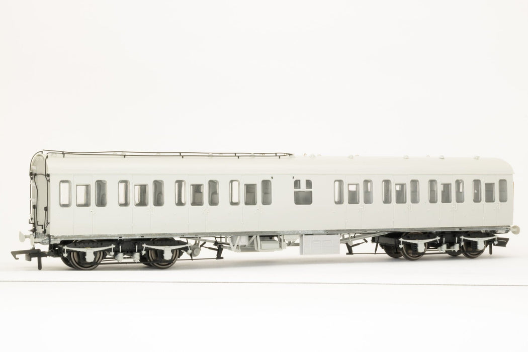 BR Mk1 57' Non-Gangway Coach - SLO - E48006