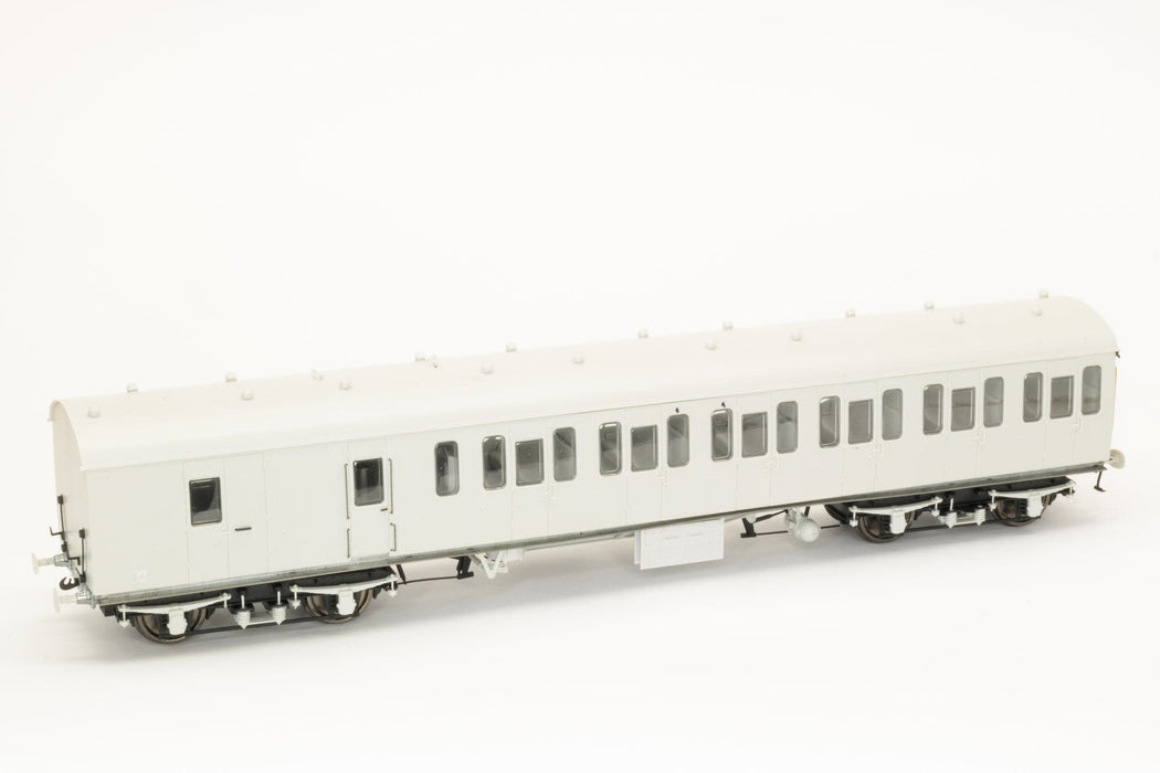 BR Mk1 57' Non-Gangway Coach - BS - BR Rail Blue: E43359 — Accurascale